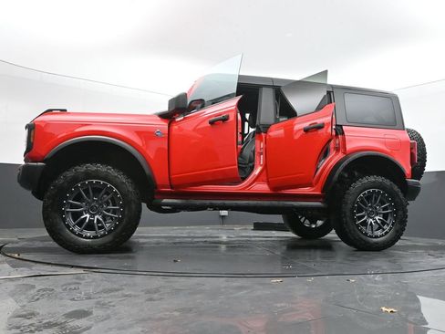 Used 2023 Ford Bronco Black Diamond image 53