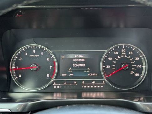 Used 2023 Kia Sorento S FWD image 11