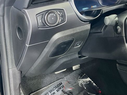 Used 2019 Ford Mustang GT Premium w/ Equipment Group 401A RWD image 10