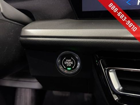 New 2026 Chevrolet Traverse LT image 21