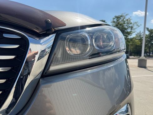 Used 2019 Kia Sorento SX FWD image 30
