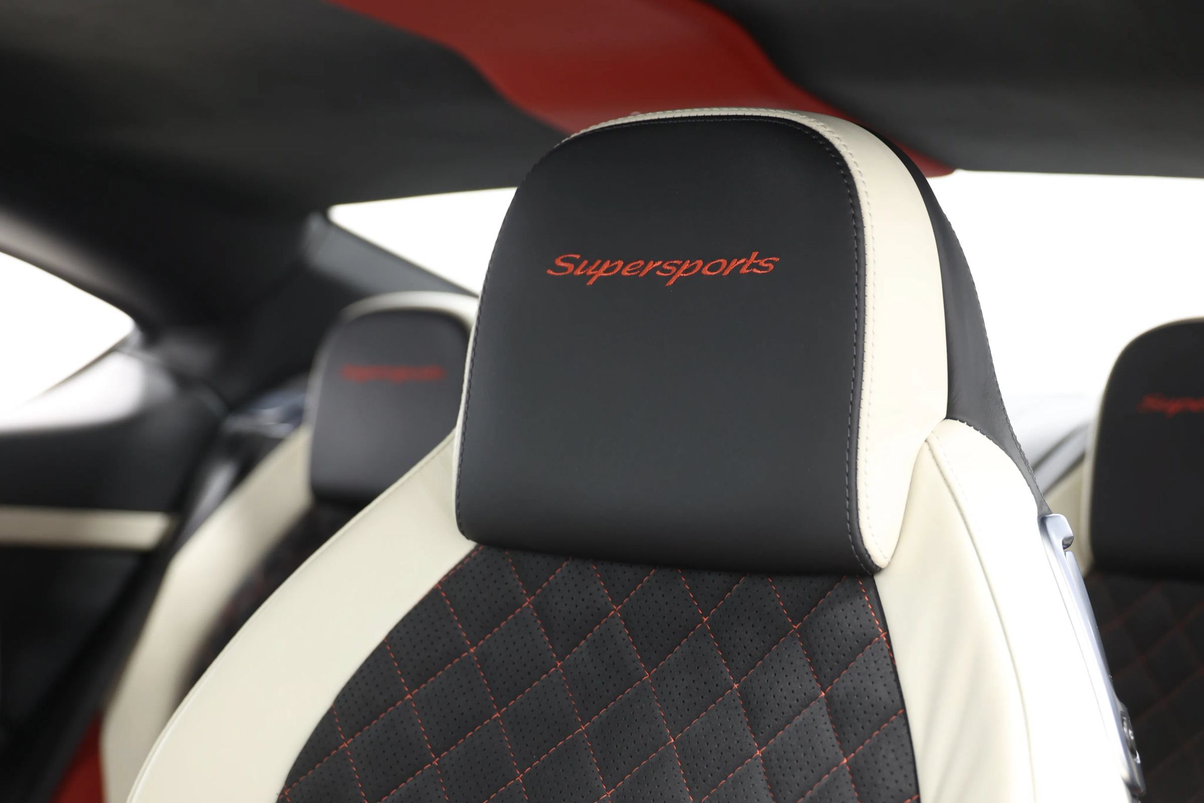 Used 2017 Bentley Continental GT Supersports AWD/4WD image 21