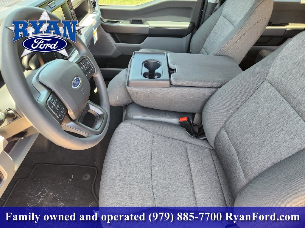 New 2026 Ford F250 XL w/ STX Appearance Package AWD/4WD image 9