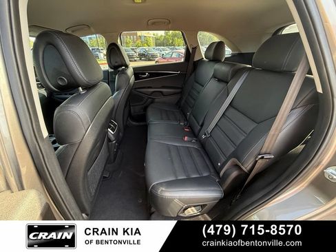 Used 2016 Kia Sorento EX FWD image 25