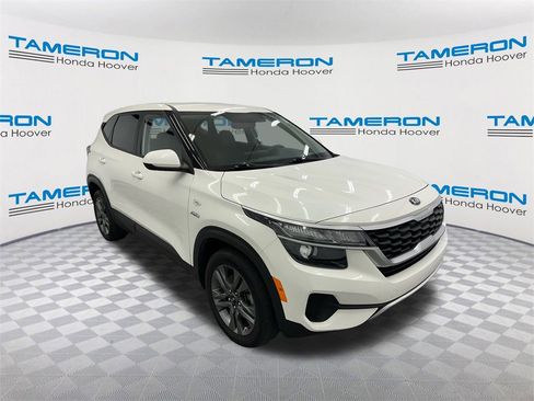 Used 2021 Kia Seltos LX image 7