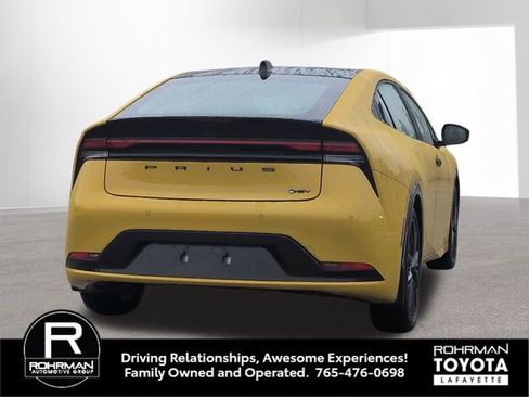 Used 2025 Toyota Prius image 5