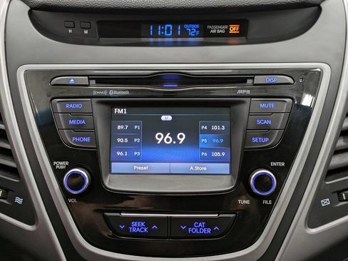 Used 2016 Hyundai Elantra Value Edition FWD image 32