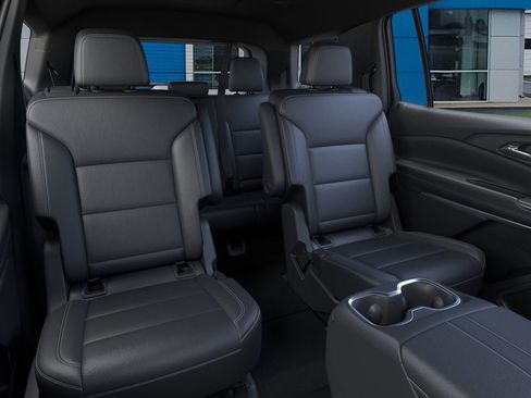 New 2026 Chevrolet Traverse LT image 17