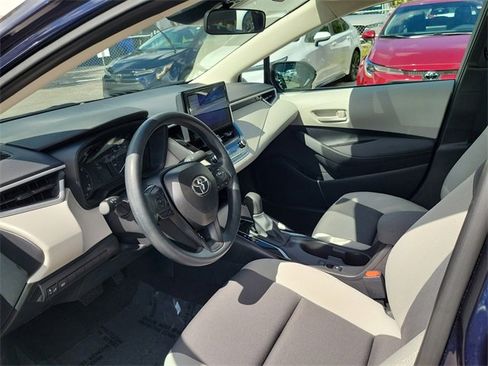 Used 2025 Toyota Corolla LE image 10