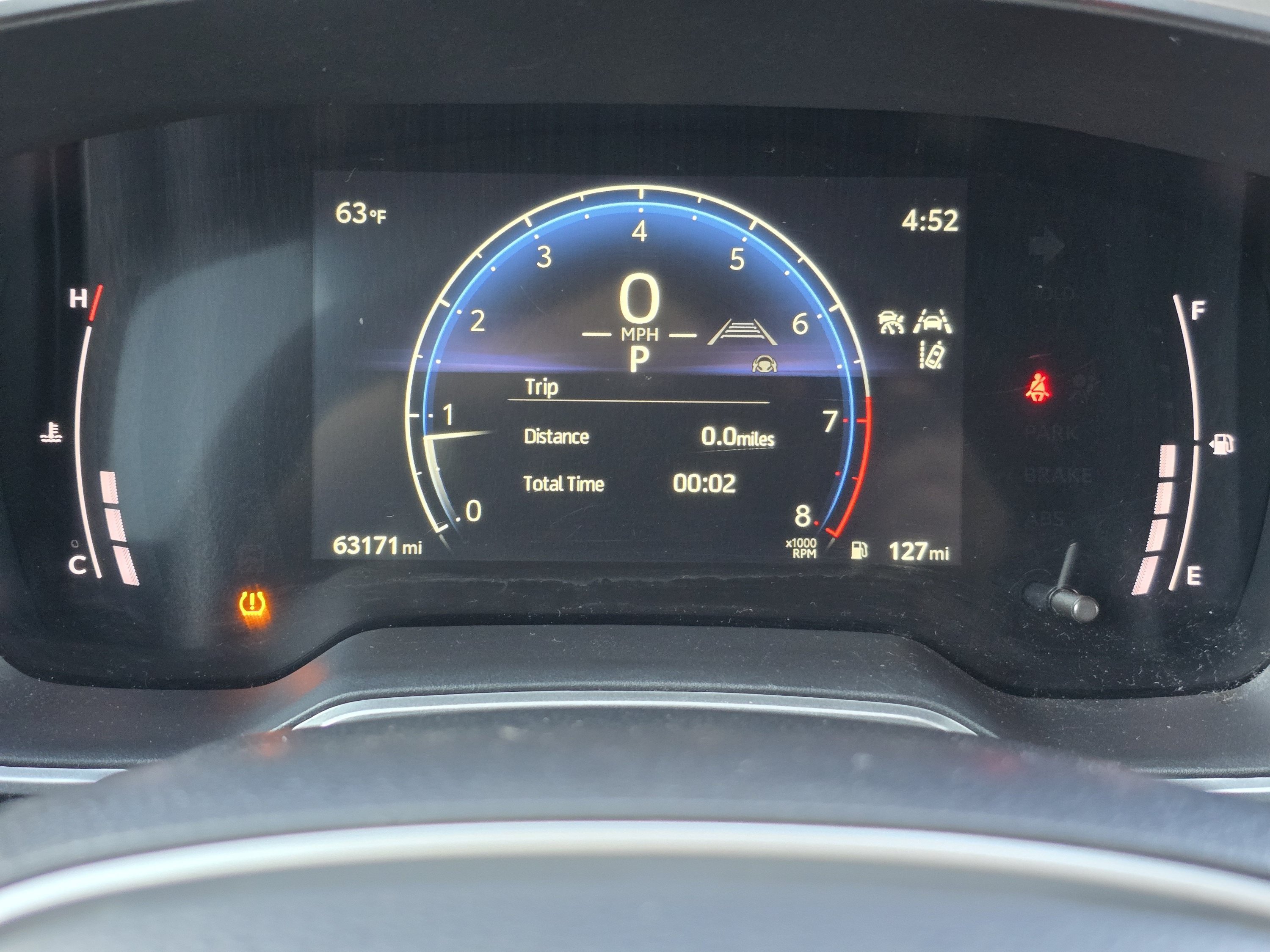 Used 2024 Toyota Corolla Cross XLE FWD image 17