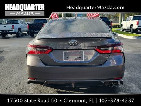 Used 2024 Toyota Camry SE FWD image 1