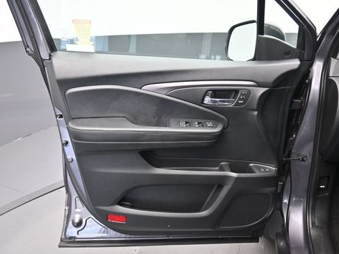 Used 2021 Honda Pilot EX-L image 9