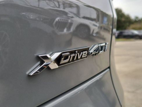 Used 2025 BMW X5 xDrive40i w/ Parking Assistance Package image 4