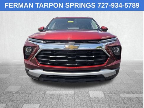 Used 2024 Chevrolet TrailBlazer LT FWD image 3