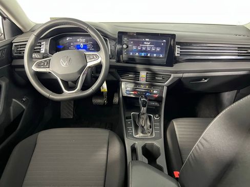 Used 2025 Volkswagen Jetta S image 13