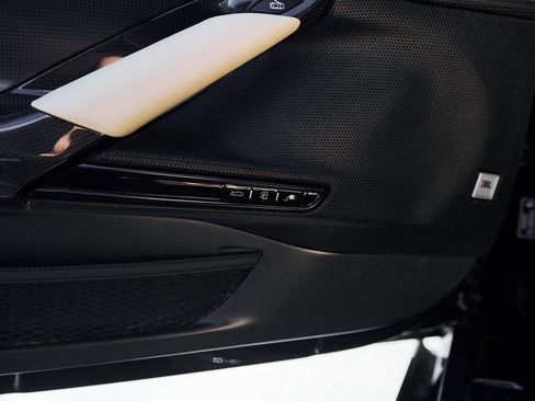 Used 2022 Ferrari SF90 Stradale image 42