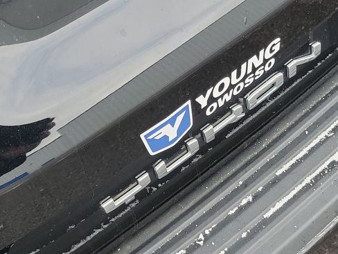 Used 2021 GMC Yukon Denali w/ Denali Premium Package image 39