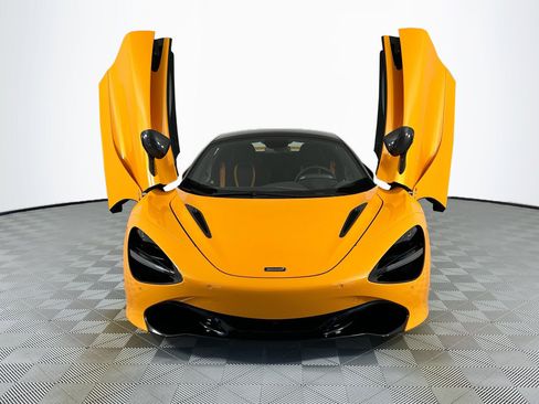 Used 2022 McLaren 720S Performance RWD image 37