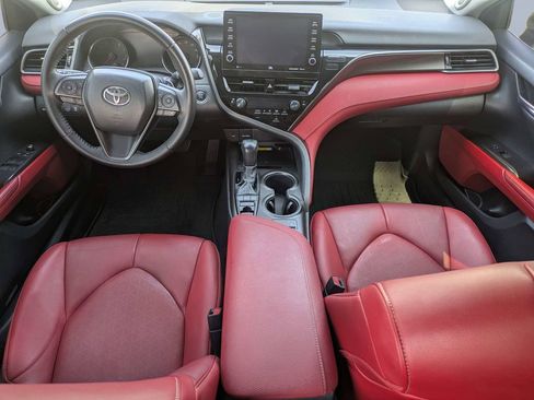 Used 2022 Toyota Camry XSE w/ Navigation Package FWD image 13