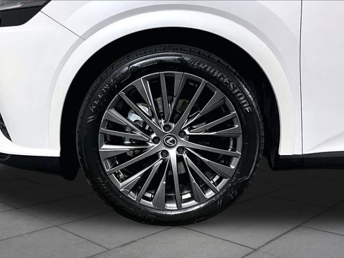 Used 2023 Lexus RX 350 w/ Accessory Package (Z1) AWD/4WD image 10