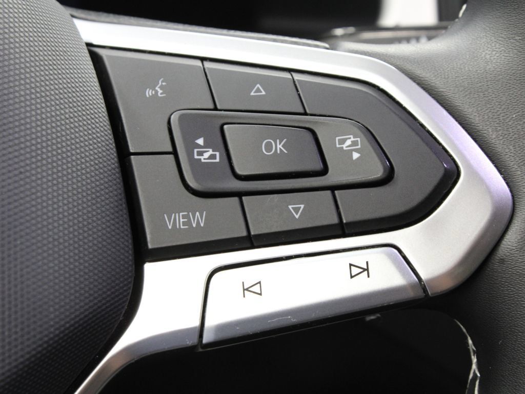 Used 2023 Volkswagen Atlas SE AWD/4WD image 49