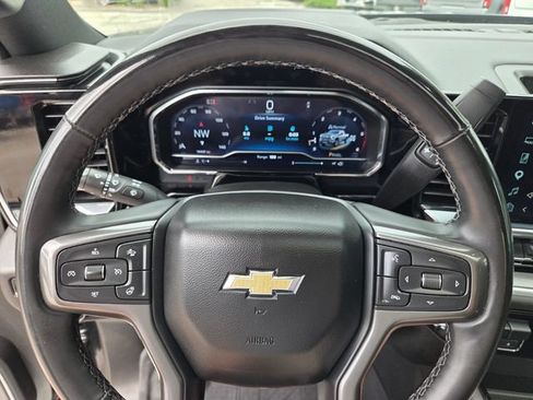 Used 2025 Chevrolet Silverado 2500 High Country w/ Technology Package AWD/4WD image 29