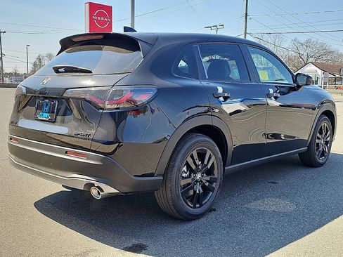 New 2026 Honda HR-V Sport image 3