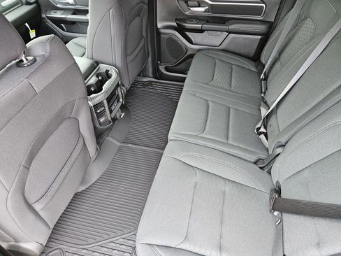 New 2026 RAM 1500 4x4 Crew Cab image 28