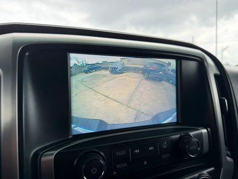 Used 2017 GMC Sierra 1500 SLE w/ SLE Value Package image 14