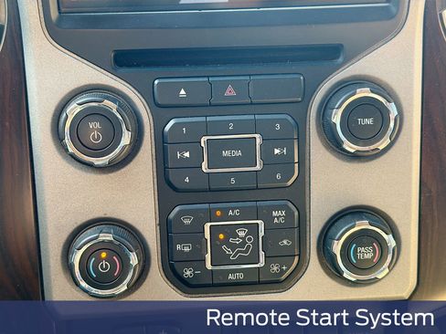 Used 2013 Ford F250 Lariat w/ Chrome Pkg image 22