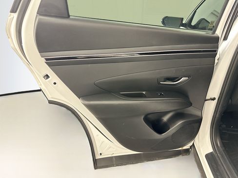Used 2022 Hyundai Tucson SE AWD/4WD image 26