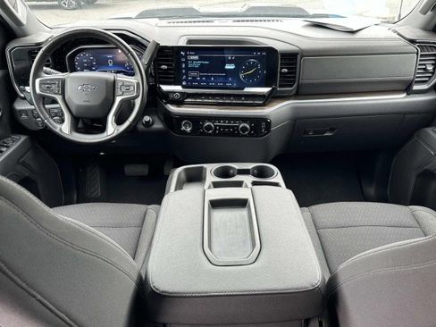 Used 2022 Chevrolet Silverado 1500 LT Trail Boss w/ Protection Package image 2