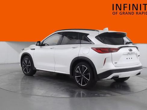 Used 2023 INFINITI QX50 Sport AWD/4WD image 5