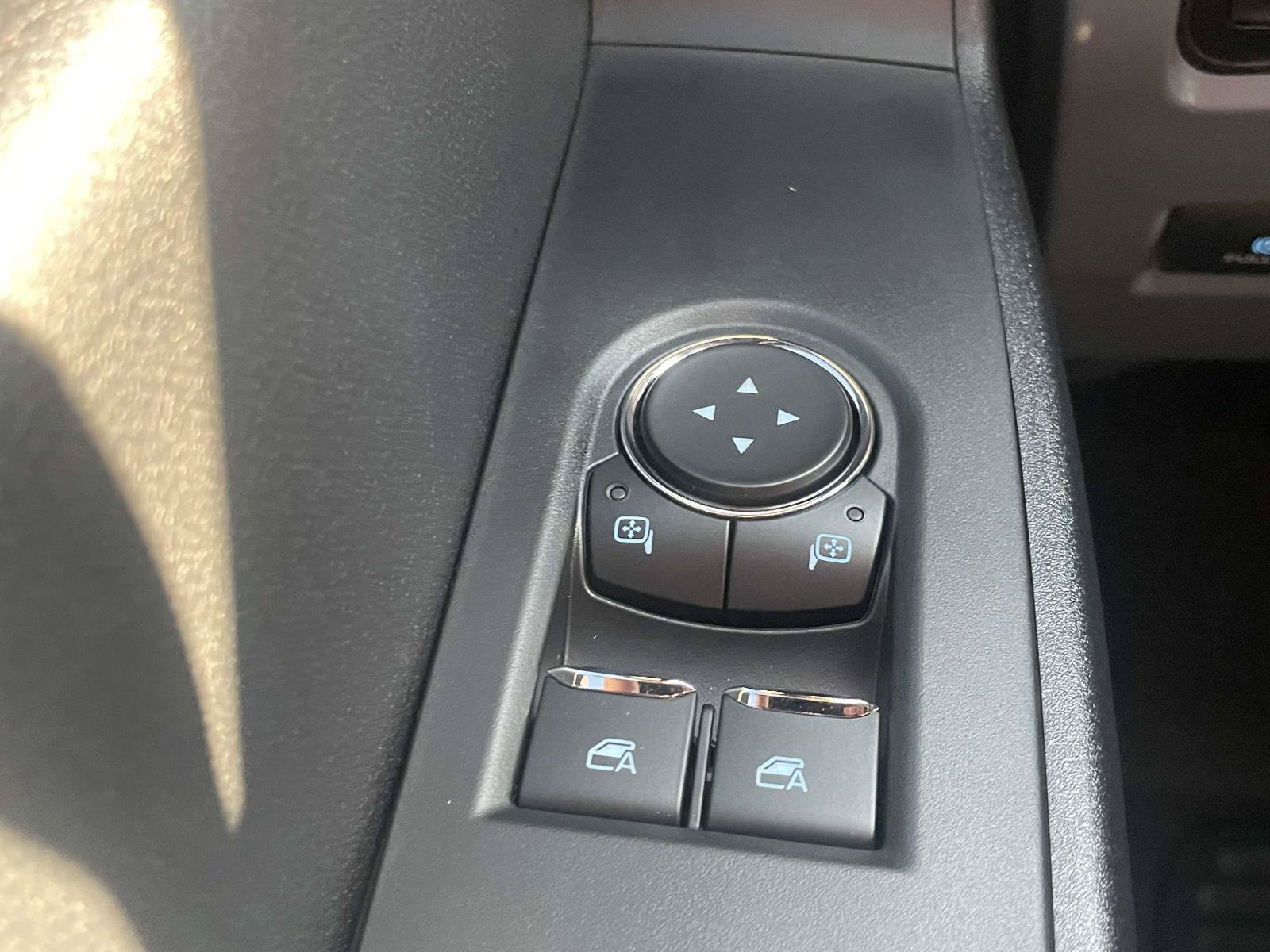 Used 2025 Ford F250 XL w/ XL Chrome Package RWD image 25