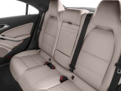 Used 2017 Mercedes-Benz CLA 250 image 14