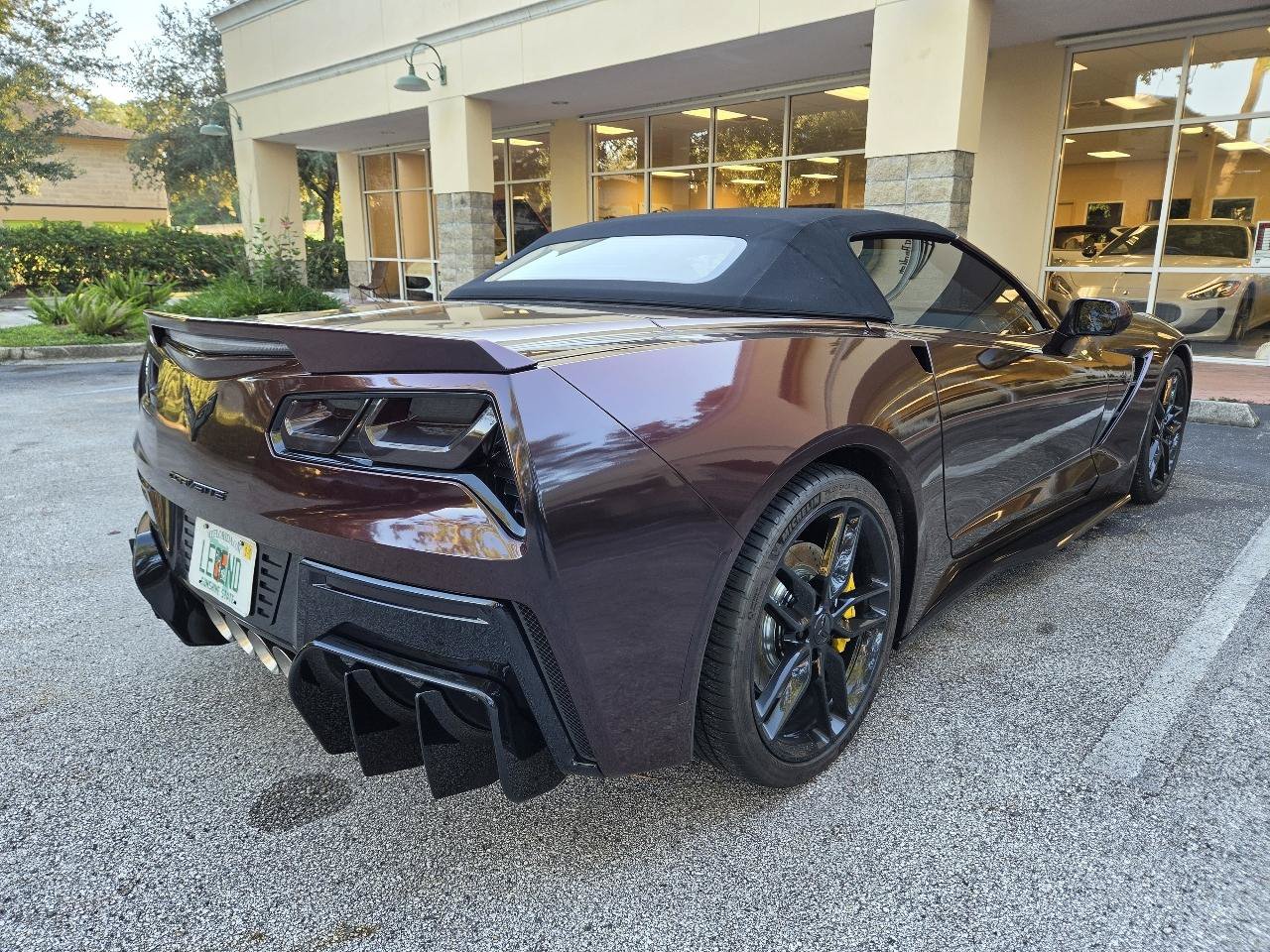 Used 2014 Chevrolet Corvette Stingray Convertible w/ 3LT Preferred Equipment Group RWD image 11