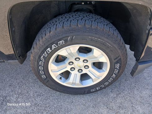 Used 2018 Chevrolet Silverado 1500 LT w/ All Star Edition AWD/4WD image 18