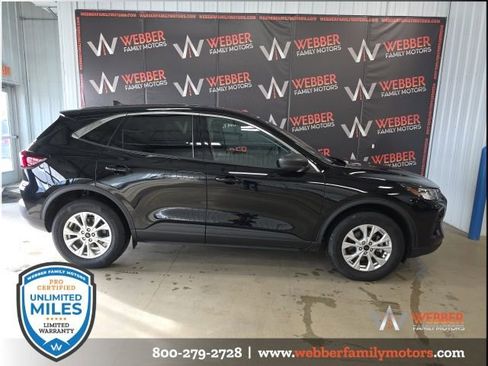 Used 2023 Ford Escape Active image 1