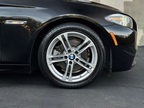 Used 2016 BMW 528i Sedan RWD image 11