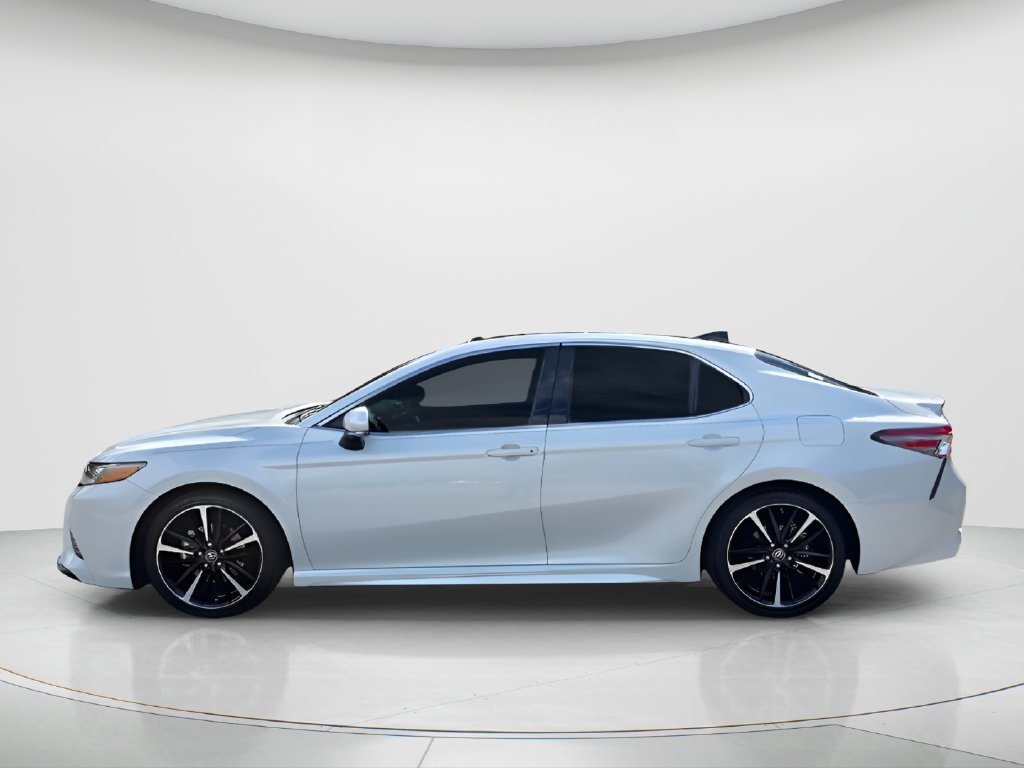 Used 2019 Toyota Camry XSE FWD image 8