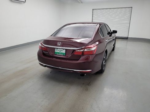 Used 2017 Honda Accord LX image 7