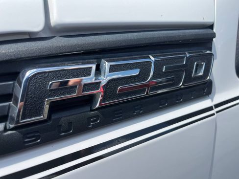 Used 2013 Ford F250 XL w/ XL Value Pkg AWD/4WD image 15