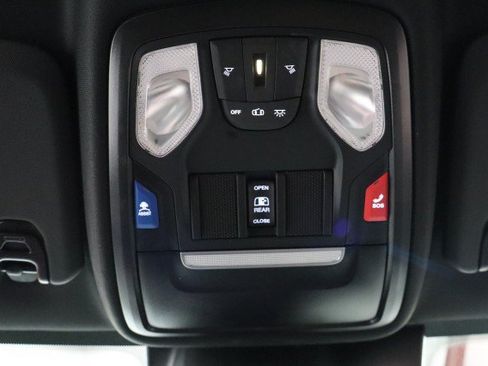 Used 2025 RAM 2500 Tradesman AWD/4WD image 68