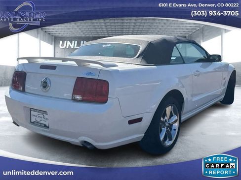 Used 2007 Ford Mustang GT image 3