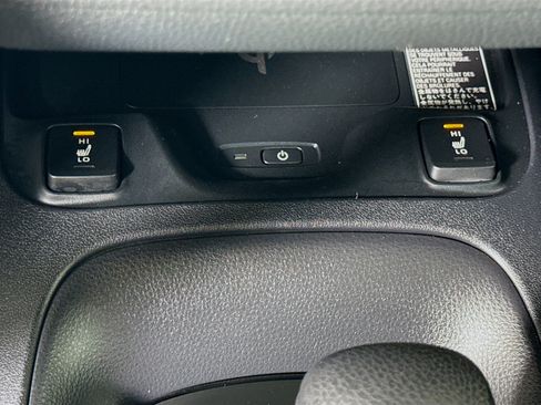 Certified 2025 Toyota Corolla XSE image 21