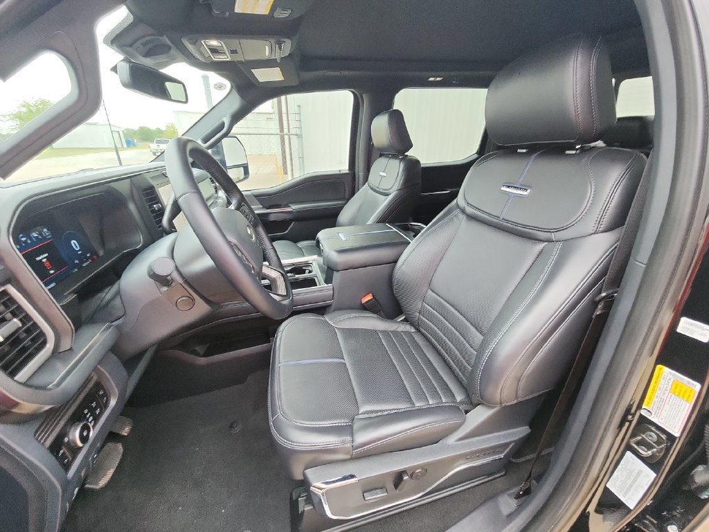 Used 2025 Ford F250 Platinum AWD/4WD image 15