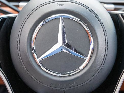 Used 2022 Mercedes-Benz S 580 4MATIC Sedan w/ Warmth & Comfort Package image 24