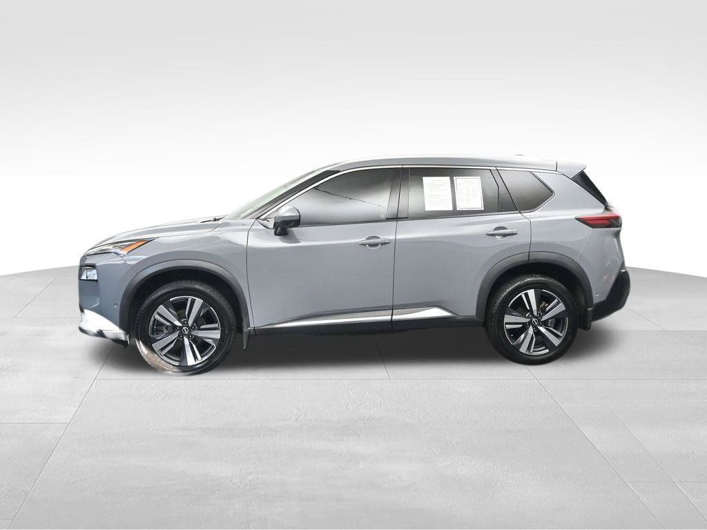 Used 2022 Nissan Rogue SL w/ SL Premium Package FWD image 2