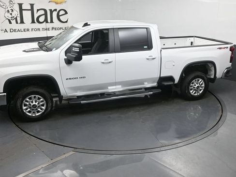 Used 2026 Chevrolet Silverado 2500 LT AWD/4WD image 39