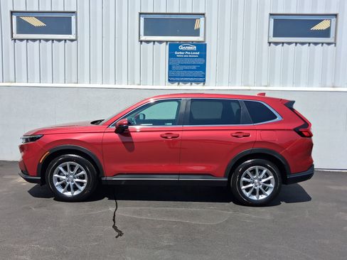 Used 2026 Honda CR-V EX image 2